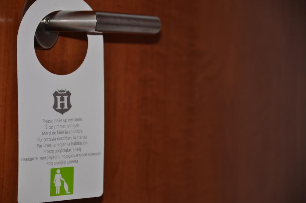 Aparthotel Zorilor Cluj-Napoca Værelse billede